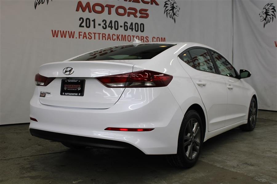 Used Hyundai Elantra SEL 2018 | Fast Track Motors. Paterson, New Jersey Used Hyundai Elantra SEL 2018 | Fast Track Motors. Paterson, New Jersey