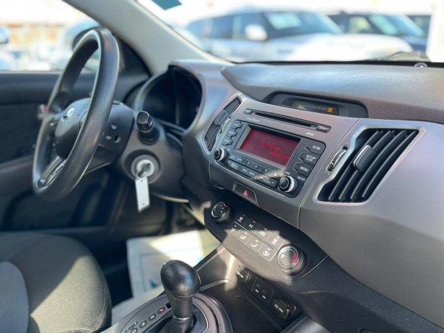 Used Kia Sportage AWD 4dr LX 2015 | NYC Automart Inc. Brooklyn, New York Used Kia Sportage AWD 4dr LX 2015 | NYC Automart Inc. Brooklyn, New York