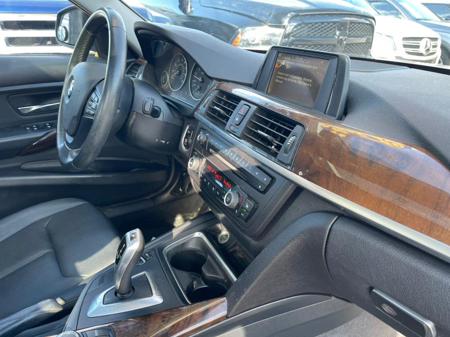 Used BMW 3 Series 4dr Sdn 320i xDrive AWD South Africa 2015 | NYC Automart Inc. Brooklyn, New York Used BMW 3 Series 4dr Sdn 320i xDrive AWD South Africa 2015 | NYC Automart Inc. Brooklyn, New York
