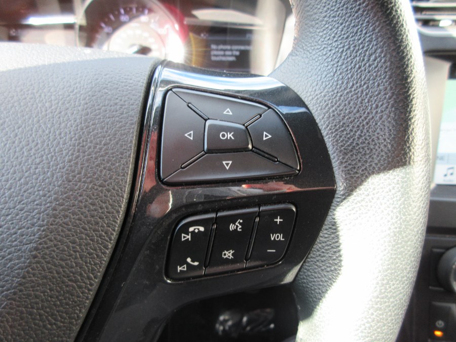 2018 Ford Explorer XLT 4WD, available for sale in Linden, New Jersey | Route 27 Auto Mall. Linden, New Jersey 2018 Ford Explorer XLT 4WD, available for sale in Linden, New Jersey | Route 27 Auto Mall. Linden, New Jersey