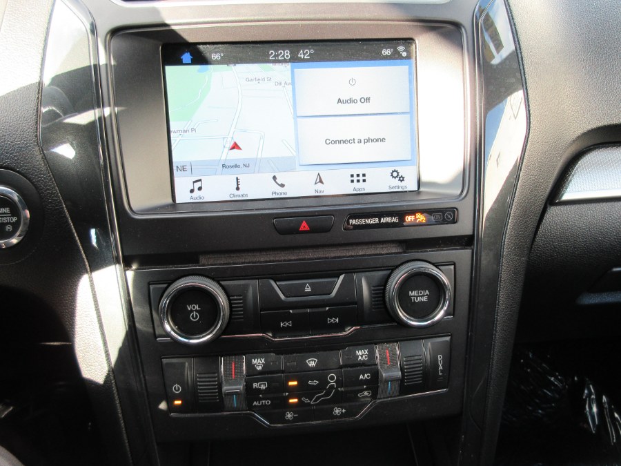 2018 Ford Explorer XLT 4WD, available for sale in Linden, New Jersey | Route 27 Auto Mall. Linden, New Jersey 2018 Ford Explorer XLT 4WD, available for sale in Linden, New Jersey | Route 27 Auto Mall. Linden, New Jersey