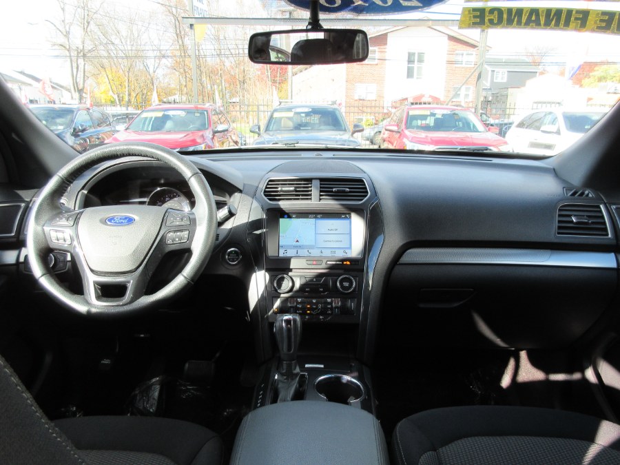 2018 Ford Explorer XLT 4WD, available for sale in Linden, New Jersey | Route 27 Auto Mall. Linden, New Jersey 2018 Ford Explorer XLT 4WD, available for sale in Linden, New Jersey | Route 27 Auto Mall. Linden, New Jersey
