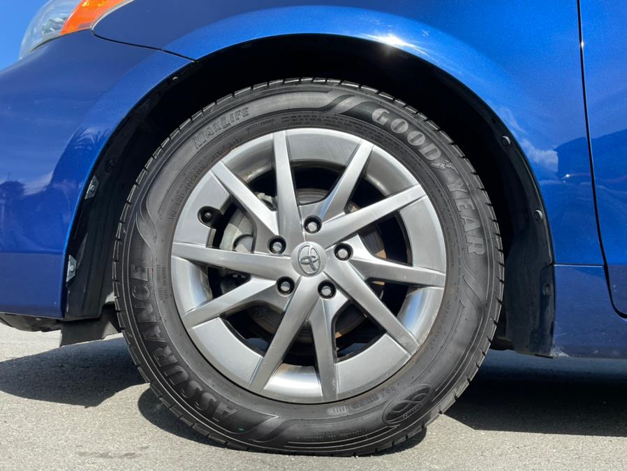 2017 Toyota Prius V Four, available for sale in Daly City, California | Green Light Auto Wholesale. Daly City, California 2017 Toyota Prius V Four, available for sale in Daly City, California | Green Light Auto Wholesale. Daly City, California