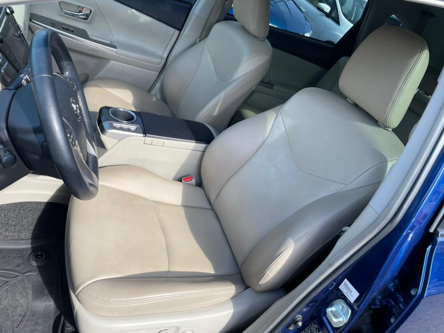 2017 Toyota Prius V Four, available for sale in Daly City, California | Green Light Auto Wholesale. Daly City, California 2017 Toyota Prius V Four, available for sale in Daly City, California | Green Light Auto Wholesale. Daly City, California