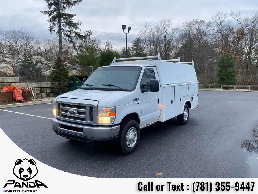 Used Ford Econoline Commercial Cutaway E-350 Super Duty 176" DRW 2012 | Panda Auto Group. Abington, Massachusetts