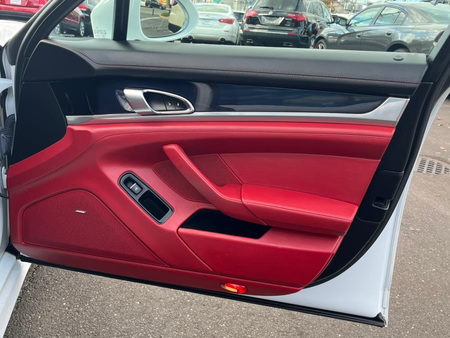Used Porsche Panamera 4dr HB 4 2014 | Sunrise of Elmont. Elmont, New York Used Porsche Panamera 4dr HB 4 2014 | Sunrise of Elmont. Elmont, New York