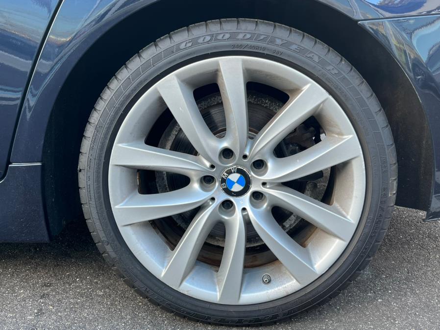 2013 BMW 5 Series 4dr Sdn 535i xDrive AWD, available for sale in Elmont, New York | Sunrise of Elmont. Elmont, New York 2013 BMW 5 Series 4dr Sdn 535i xDrive AWD, available for sale in Elmont, New York | Sunrise of Elmont. Elmont, New York