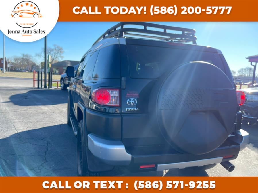 Used Toyota FJ Cruiser 4WD 4dr Auto (Natl) 2011 | Jenna Auto Sale Inc. Roseville, Michigan Used Toyota FJ Cruiser 4WD 4dr Auto (Natl) 2011 | Jenna Auto Sale Inc. Roseville, Michigan