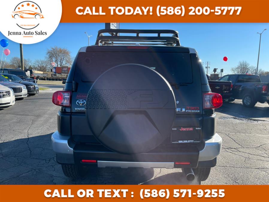 Used Toyota FJ Cruiser 4WD 4dr Auto (Natl) 2011 | Jenna Auto Sale Inc. Roseville, Michigan Used Toyota FJ Cruiser 4WD 4dr Auto (Natl) 2011 | Jenna Auto Sale Inc. Roseville, Michigan