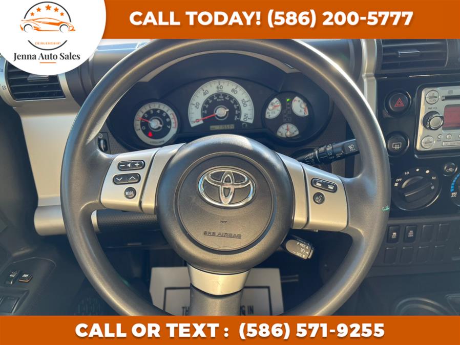 Used Toyota FJ Cruiser 4WD 4dr Auto (Natl) 2011 | Jenna Auto Sale Inc. Roseville, Michigan Used Toyota FJ Cruiser 4WD 4dr Auto (Natl) 2011 | Jenna Auto Sale Inc. Roseville, Michigan