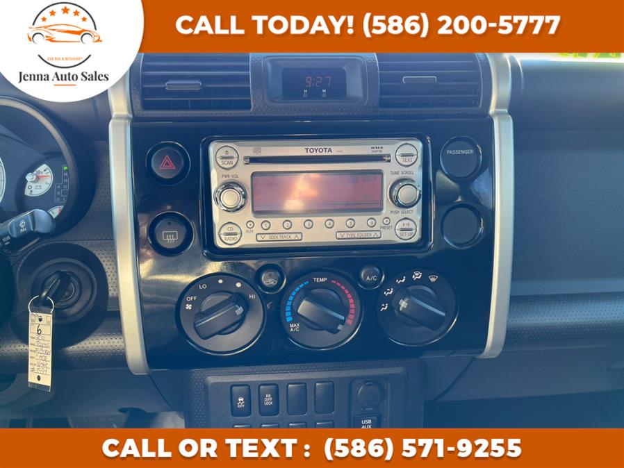 Used Toyota FJ Cruiser 4WD 4dr Auto (Natl) 2011 | Jenna Auto Sale Inc. Roseville, Michigan Used Toyota FJ Cruiser 4WD 4dr Auto (Natl) 2011 | Jenna Auto Sale Inc. Roseville, Michigan