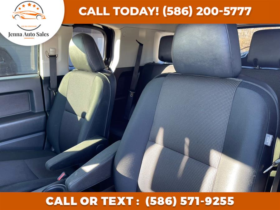 Used Toyota FJ Cruiser 4WD 4dr Auto (Natl) 2011 | Jenna Auto Sale Inc. Roseville, Michigan Used Toyota FJ Cruiser 4WD 4dr Auto (Natl) 2011 | Jenna Auto Sale Inc. Roseville, Michigan