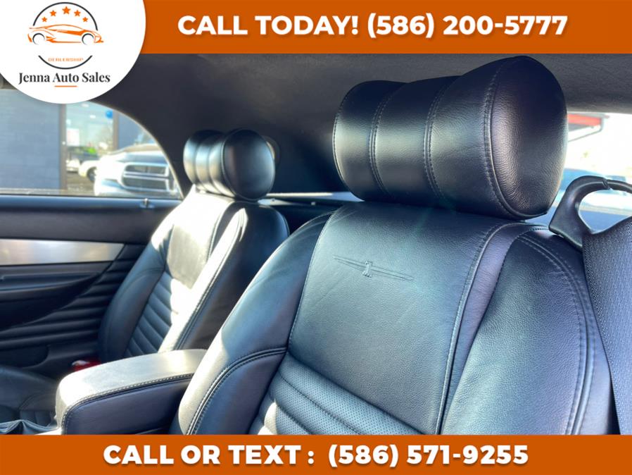 Used Ford Thunderbird 2dr Convertible Deluxe 2003 | Jenna Auto Sale Inc. Roseville, Michigan Used Ford Thunderbird 2dr Convertible Deluxe 2003 | Jenna Auto Sale Inc. Roseville, Michigan