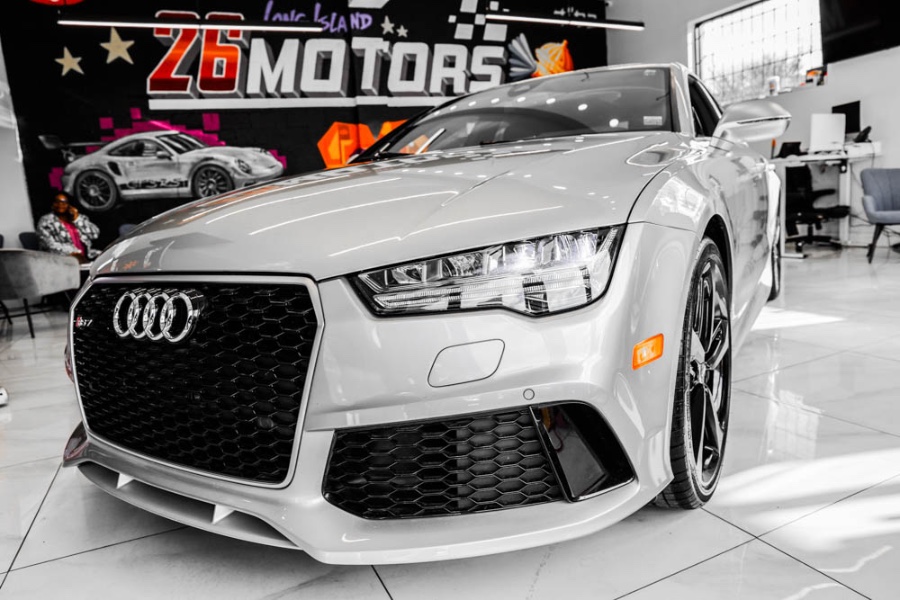 Used Audi RS 7 4dr HB Prestige 2016 | 26 Motors Long Island. ELMONT, New York Used Audi RS 7 4dr HB Prestige 2016 | 26 Motors Long Island. ELMONT, New York