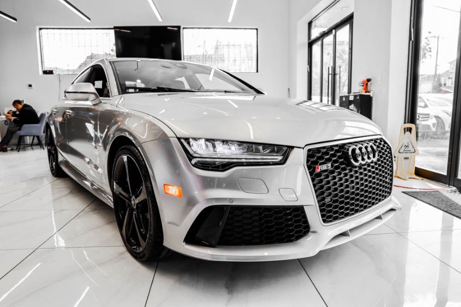 Used Audi RS 7 4dr HB Prestige 2016 | 26 Motors Long Island. ELMONT, New York Used Audi RS 7 4dr HB Prestige 2016 | 26 Motors Long Island. ELMONT, New York