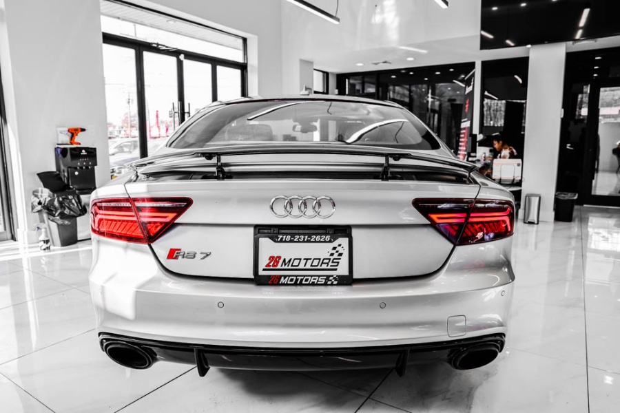 Used Audi RS 7 4dr HB Prestige 2016 | 26 Motors Long Island. ELMONT, New York Used Audi RS 7 4dr HB Prestige 2016 | 26 Motors Long Island. ELMONT, New York