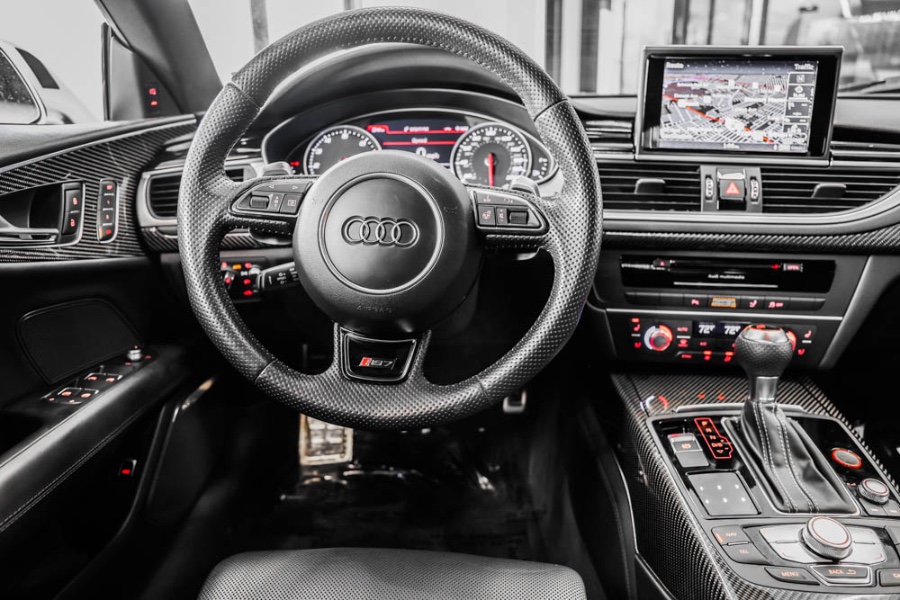 Used Audi RS 7 4dr HB Prestige 2016 | 26 Motors Long Island. ELMONT, New York Used Audi RS 7 4dr HB Prestige 2016 | 26 Motors Long Island. ELMONT, New York