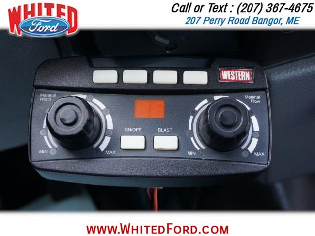 Used Ford Super Duty F-350 DRW 2WD Crew Cab 176" WB 60" CA XL 2011 | Whited Ford. Bangor, Maine Used Ford Super Duty F-350 DRW 2WD Crew Cab 176" WB 60" CA XL 2011 | Whited Ford. Bangor, Maine
