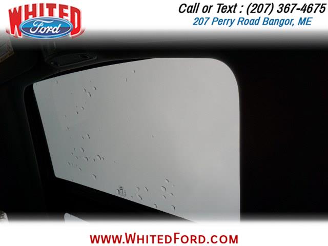 Used Ford Super Duty F-250 SRW Crew Cab 4X4 2017 | Whited Ford. Bangor, Maine Used Ford Super Duty F-250 SRW Crew Cab 4X4 2017 | Whited Ford. Bangor, Maine