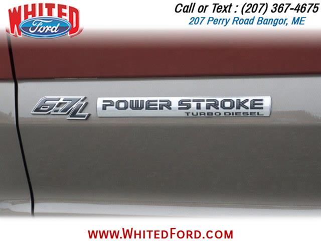 Used Ford Super Duty F-250 SRW Crew Cab 4X4 2017 | Whited Ford. Bangor, Maine Used Ford Super Duty F-250 SRW Crew Cab 4X4 2017 | Whited Ford. Bangor, Maine