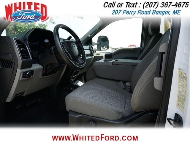 Used Ford Super Duty F-350 DRW XLT 4WD SuperCab 168" WB 60" CA 2019 | Whited Ford. Bangor, Maine Used Ford Super Duty F-350 DRW XLT 4WD SuperCab 168" WB 60" CA 2019 | Whited Ford. Bangor, Maine