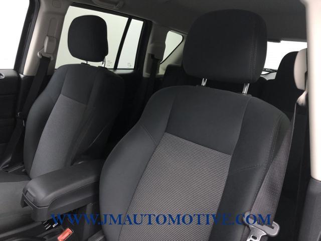 Used Jeep Compass FWD 4dr Latitude 2012 | J&M Automotive Sls&Svc LLC. Naugatuck, Connecticut Used Jeep Compass FWD 4dr Latitude 2012 | J&M Automotive Sls&Svc LLC. Naugatuck, Connecticut