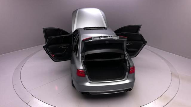 Used Audi S6 4dr Sdn Prestige 2014 | J&M Automotive Sls&Svc LLC. Naugatuck, Connecticut Used Audi S6 4dr Sdn Prestige 2014 | J&M Automotive Sls&Svc LLC. Naugatuck, Connecticut