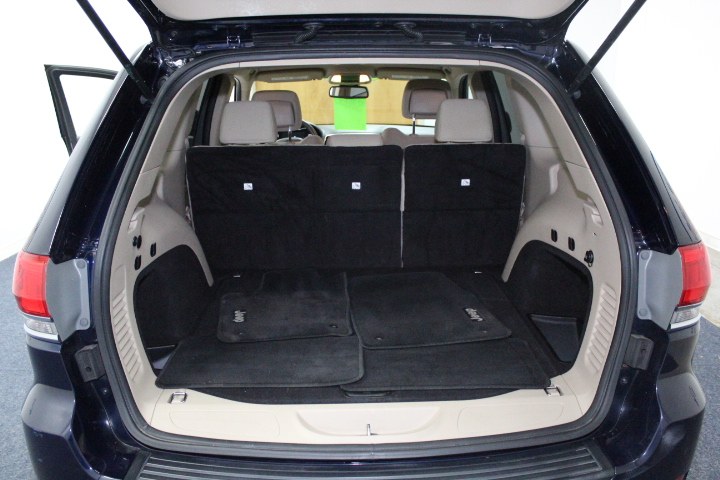 2014 Jeep Grand Cherokee 4WD 4dr Laredo, available for sale in Plainville, Connecticut | New England Auto Sales LLC. Plainville, Connecticut 2014 Jeep Grand Cherokee 4WD 4dr Laredo, available for sale in Plainville, Connecticut | New England Auto Sales LLC. Plainville, Connecticut