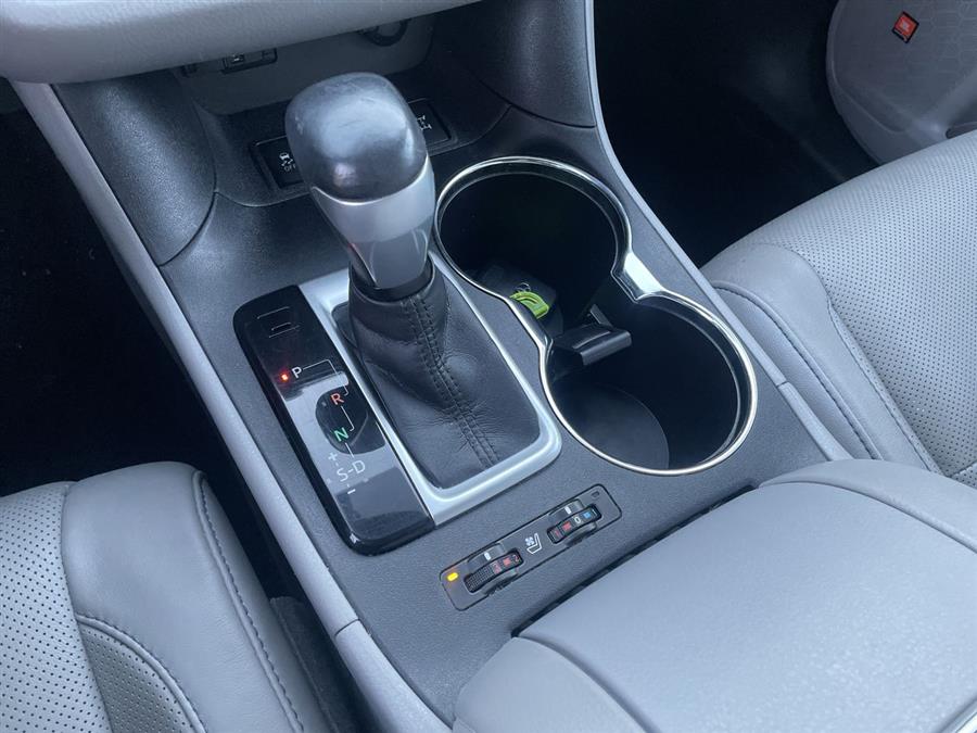 Used Toyota Highlander AWD 4dr V6 Limited (Natl) 2016 | Wiz Leasing Inc. Stratford, Connecticut Used Toyota Highlander AWD 4dr V6 Limited (Natl) 2016 | Wiz Leasing Inc. Stratford, Connecticut
