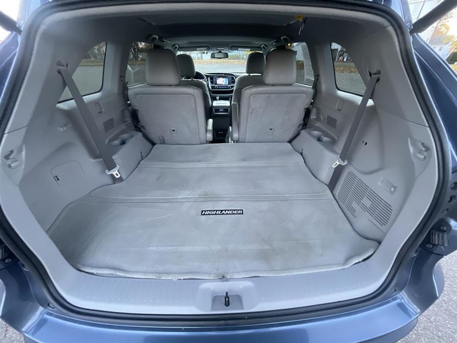 Used Toyota Highlander AWD 4dr V6 Limited (Natl) 2016 | Wiz Leasing Inc. Stratford, Connecticut Used Toyota Highlander AWD 4dr V6 Limited (Natl) 2016 | Wiz Leasing Inc. Stratford, Connecticut
