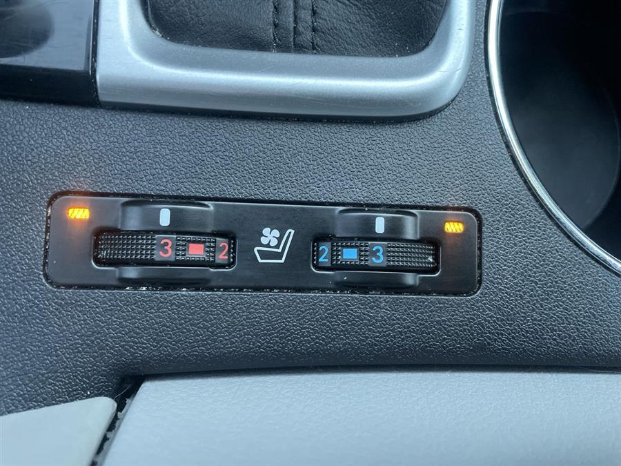 Used Toyota Highlander AWD 4dr V6 Limited (Natl) 2016 | Wiz Leasing Inc. Stratford, Connecticut Used Toyota Highlander AWD 4dr V6 Limited (Natl) 2016 | Wiz Leasing Inc. Stratford, Connecticut