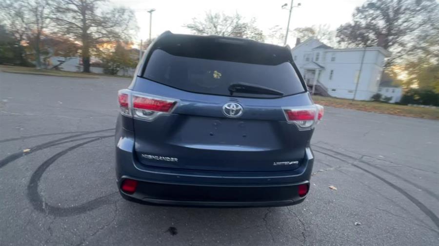 Used Toyota Highlander AWD 4dr V6 Limited (Natl) 2016 | Wiz Leasing Inc. Stratford, Connecticut Used Toyota Highlander AWD 4dr V6 Limited (Natl) 2016 | Wiz Leasing Inc. Stratford, Connecticut