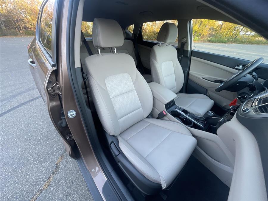 2016 Hyundai Tucson FWD 4dr Eco w/Beige Int, available for sale in Stratford, Connecticut | Wiz Leasing Inc. Stratford, Connecticut 2016 Hyundai Tucson FWD 4dr Eco w/Beige Int, available for sale in Stratford, Connecticut | Wiz Leasing Inc. Stratford, Connecticut