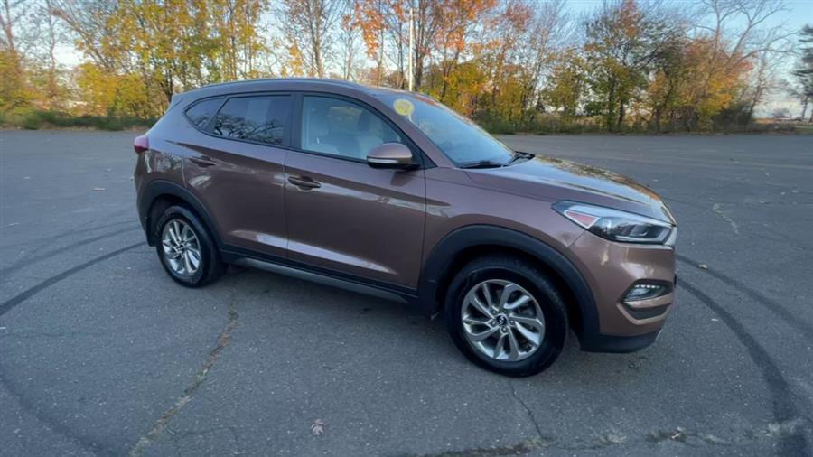 2016 Hyundai Tucson FWD 4dr Eco w/Beige Int, available for sale in Stratford, Connecticut | Wiz Leasing Inc. Stratford, Connecticut 2016 Hyundai Tucson FWD 4dr Eco w/Beige Int, available for sale in Stratford, Connecticut | Wiz Leasing Inc. Stratford, Connecticut