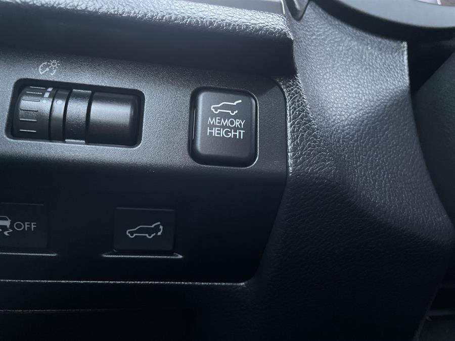 2015 Subaru Forester 4dr CVT 2.5i Touring PZEV, available for sale in Stratford, Connecticut | Wiz Leasing Inc. Stratford, Connecticut 2015 Subaru Forester 4dr CVT 2.5i Touring PZEV, available for sale in Stratford, Connecticut | Wiz Leasing Inc. Stratford, Connecticut
