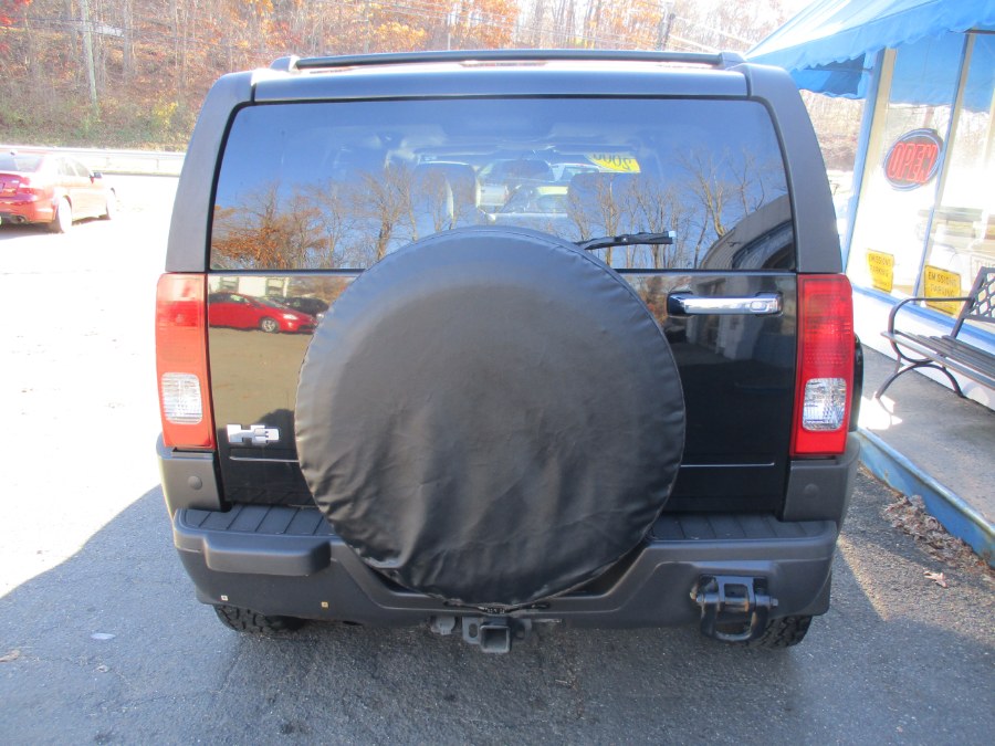 Used HUMMER H3 4dr 4WD SUV 2006 | Cos Central Auto. Meriden, Connecticut Used HUMMER H3 4dr 4WD SUV 2006 | Cos Central Auto. Meriden, Connecticut
