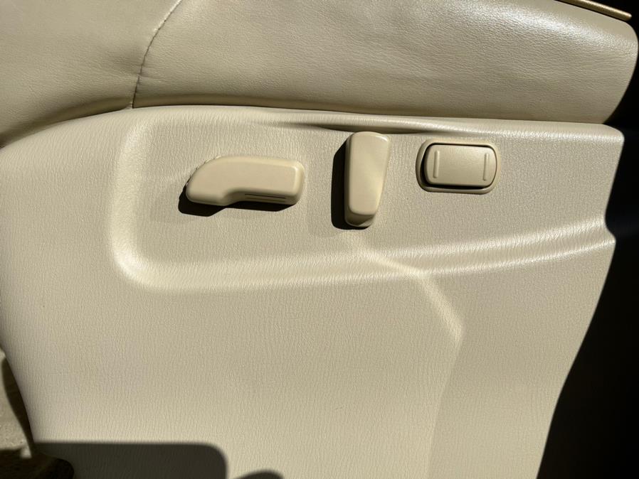 2016 INFINITI QX80 4x4, LIMITED, REAR DVD, 22" RIMS,, available for sale in Rosedale, New York | Sunrise Auto Sales. Rosedale, New York 2016 INFINITI QX80 4x4, LIMITED, REAR DVD, 22" RIMS,, available for sale in Rosedale, New York | Sunrise Auto Sales. Rosedale, New York
