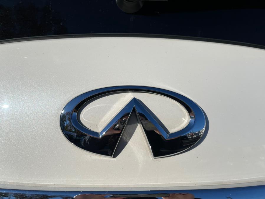 2016 INFINITI QX80 4x4, LIMITED, REAR DVD, 22" RIMS,, available for sale in Rosedale, New York | Sunrise Auto Sales. Rosedale, New York 2016 INFINITI QX80 4x4, LIMITED, REAR DVD, 22" RIMS,, available for sale in Rosedale, New York | Sunrise Auto Sales. Rosedale, New York