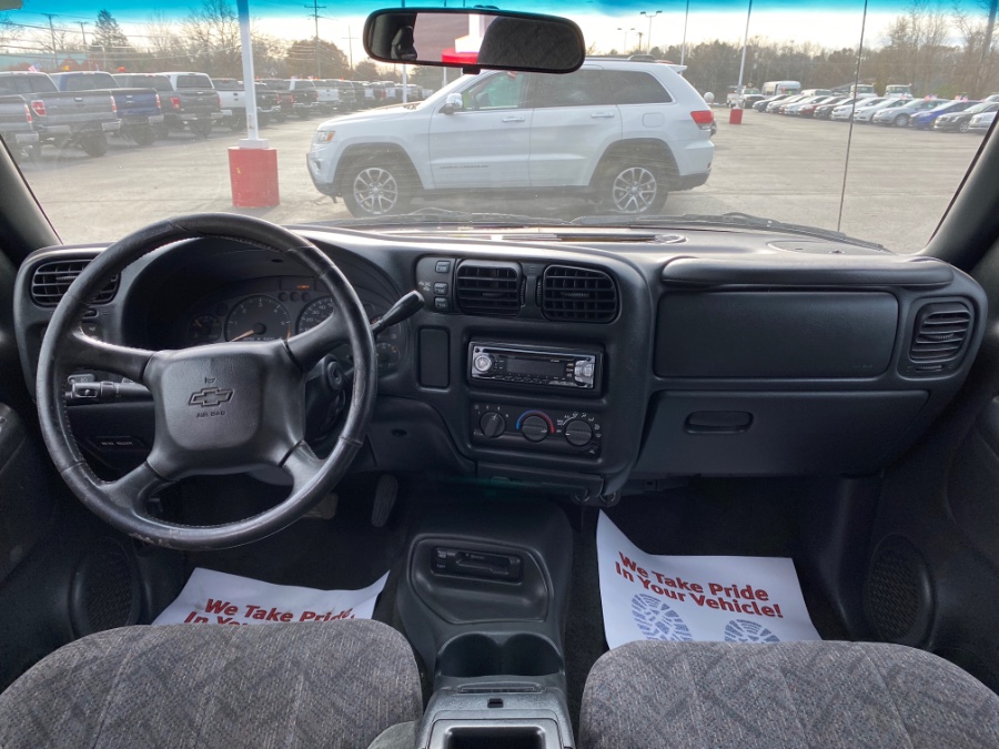 Used Chevrolet S-10 Crew Cab 123" WB 4WD LS 2002 | Marsh Auto Sales LLC. Ortonville, Michigan Used Chevrolet S-10 Crew Cab 123" WB 4WD LS 2002 | Marsh Auto Sales LLC. Ortonville, Michigan