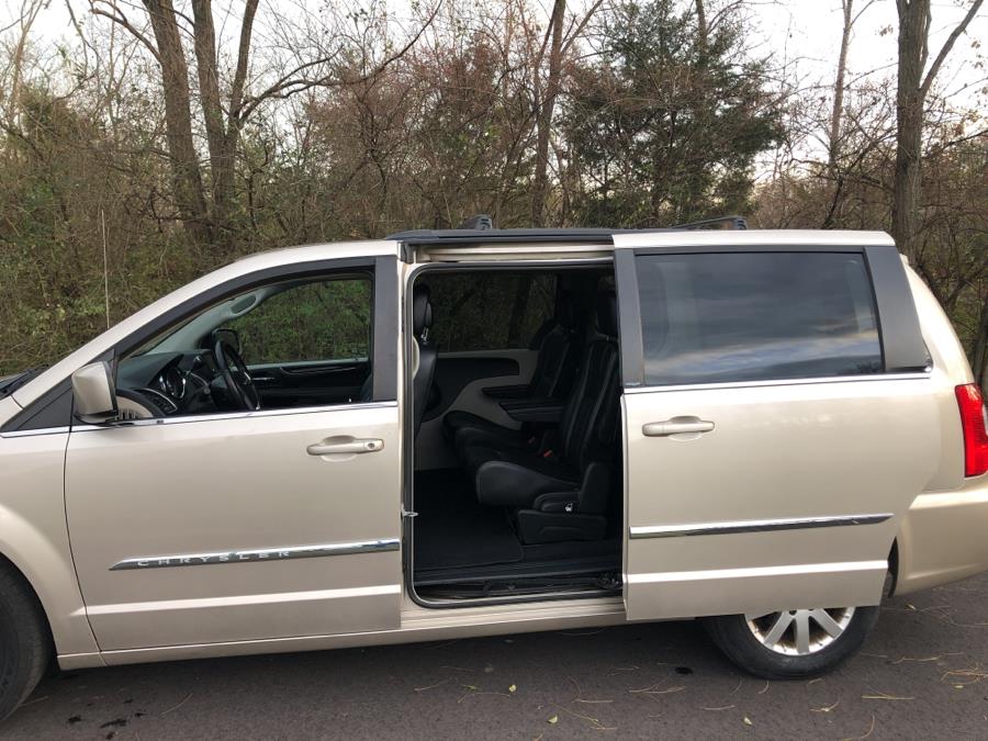 2013 Chrysler Town & Country 4dr Wgn Touring, available for sale in Beavercreek, Ohio | Wholesale Direct Motors. Beavercreek, Ohio 2013 Chrysler Town & Country 4dr Wgn Touring, available for sale in Beavercreek, Ohio | Wholesale Direct Motors. Beavercreek, Ohio