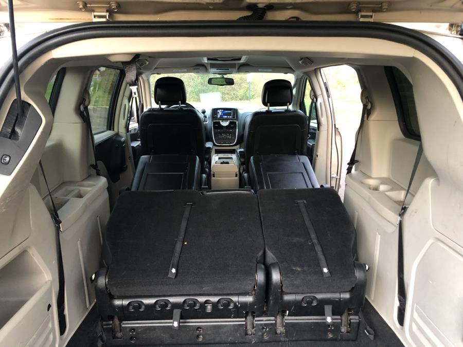 2013 Chrysler Town & Country 4dr Wgn Touring, available for sale in Beavercreek, Ohio | Wholesale Direct Motors. Beavercreek, Ohio 2013 Chrysler Town & Country 4dr Wgn Touring, available for sale in Beavercreek, Ohio | Wholesale Direct Motors. Beavercreek, Ohio
