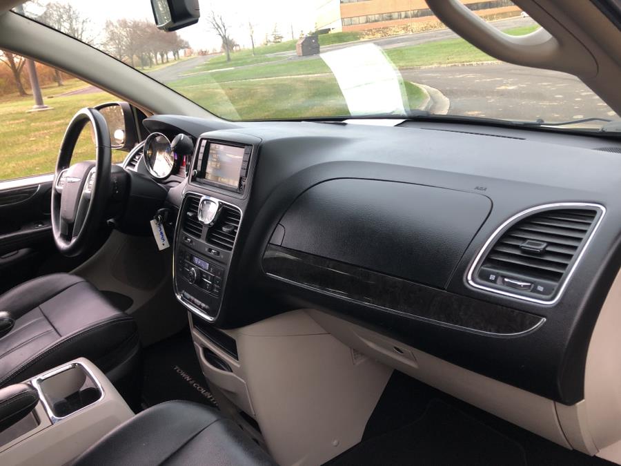 2013 Chrysler Town & Country 4dr Wgn Touring, available for sale in Beavercreek, Ohio | Wholesale Direct Motors. Beavercreek, Ohio 2013 Chrysler Town & Country 4dr Wgn Touring, available for sale in Beavercreek, Ohio | Wholesale Direct Motors. Beavercreek, Ohio