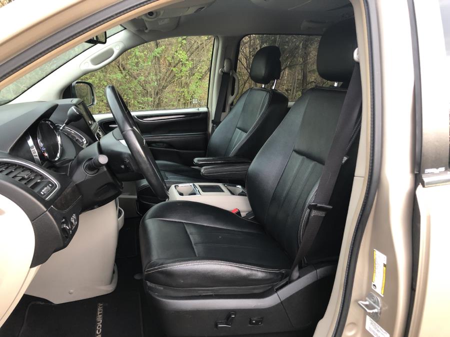 2013 Chrysler Town & Country 4dr Wgn Touring, available for sale in Beavercreek, Ohio | Wholesale Direct Motors. Beavercreek, Ohio 2013 Chrysler Town & Country 4dr Wgn Touring, available for sale in Beavercreek, Ohio | Wholesale Direct Motors. Beavercreek, Ohio