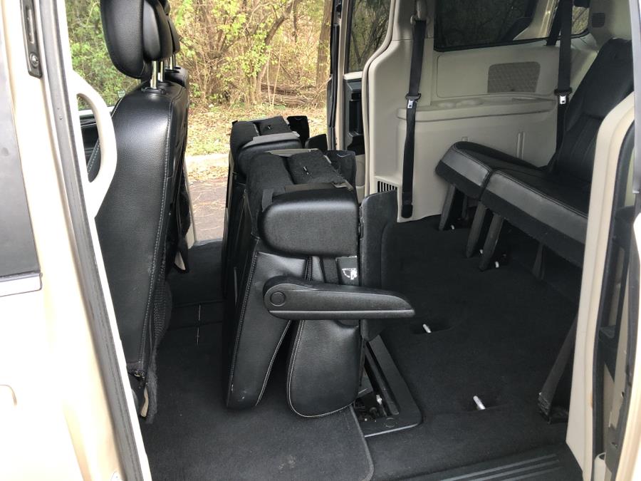 2013 Chrysler Town & Country 4dr Wgn Touring, available for sale in Beavercreek, Ohio | Wholesale Direct Motors. Beavercreek, Ohio 2013 Chrysler Town & Country 4dr Wgn Touring, available for sale in Beavercreek, Ohio | Wholesale Direct Motors. Beavercreek, Ohio