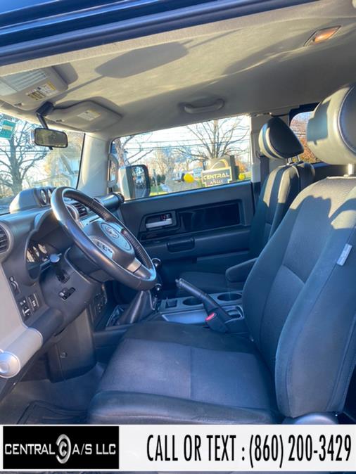 Used Toyota FJ Cruiser 4WD 4dr Manual (Natl) 2007 | Central A/S LLC. East Windsor, Connecticut Used Toyota FJ Cruiser 4WD 4dr Manual (Natl) 2007 | Central A/S LLC. East Windsor, Connecticut