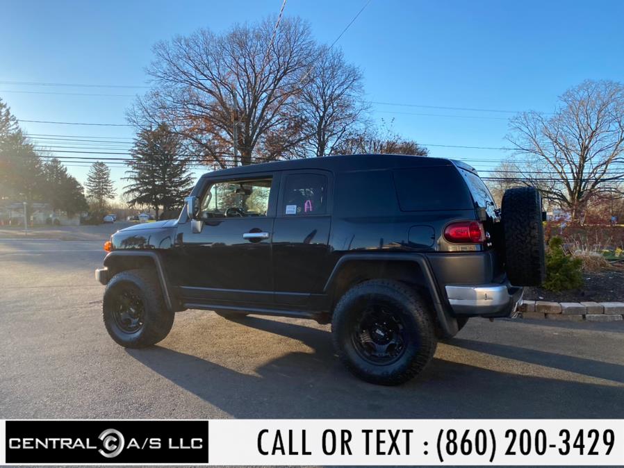 Used Toyota FJ Cruiser 4WD 4dr Manual (Natl) 2007 | Central A/S LLC. East Windsor, Connecticut Used Toyota FJ Cruiser 4WD 4dr Manual (Natl) 2007 | Central A/S LLC. East Windsor, Connecticut