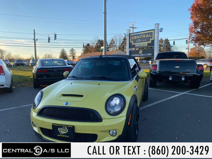 Used MINI Cooper Convertible 2dr S 2009 | Central A/S LLC. East Windsor, Connecticut Used MINI Cooper Convertible 2dr S 2009 | Central A/S LLC. East Windsor, Connecticut