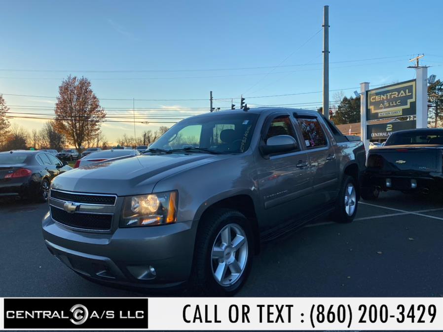Used Chevrolet Avalanche 4WD Crew Cab 130" LT w/2LT 2008 | Central A/S LLC. East Windsor, Connecticut Used Chevrolet Avalanche 4WD Crew Cab 130" LT w/2LT 2008 | Central A/S LLC. East Windsor, Connecticut
