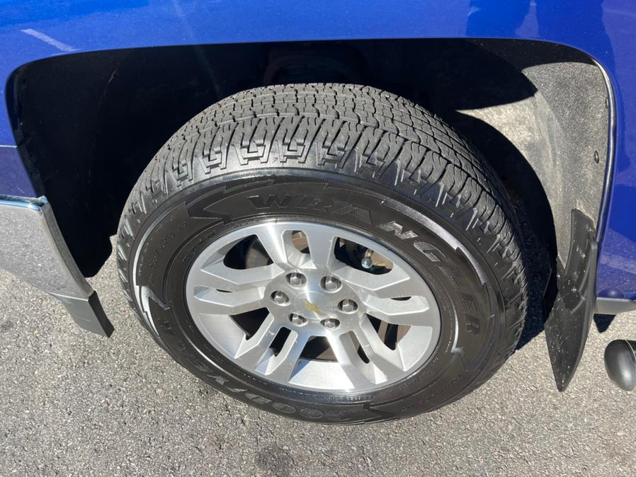 2014 Chevrolet Silverado 1500 4WD Double Cab 143.5" LT w/1LT, available for sale in South Windsor, Connecticut | Mike And Tony Auto Sales, Inc. South Windsor, Connecticut 2014 Chevrolet Silverado 1500 4WD Double Cab 143.5" LT w/1LT, available for sale in South Windsor, Connecticut | Mike And Tony Auto Sales, Inc. South Windsor, Connecticut