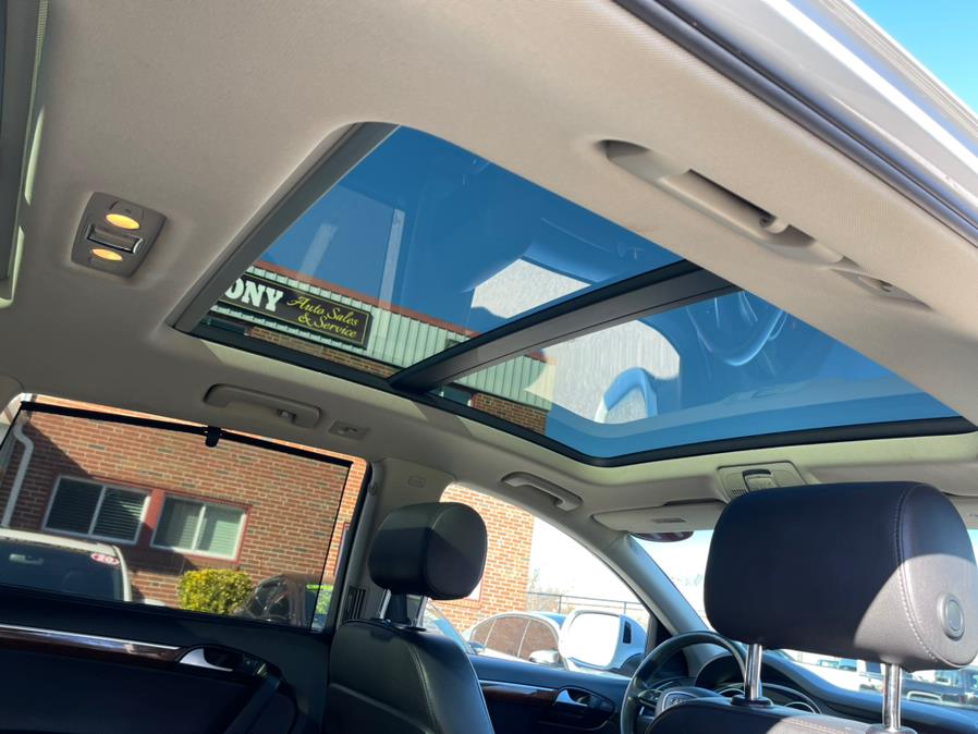 2014 Audi Q7 quattro 4dr 3.0T Premium Plus, available for sale in South Windsor, Connecticut | Mike And Tony Auto Sales, Inc. South Windsor, Connecticut 2014 Audi Q7 quattro 4dr 3.0T Premium Plus, available for sale in South Windsor, Connecticut | Mike And Tony Auto Sales, Inc. South Windsor, Connecticut